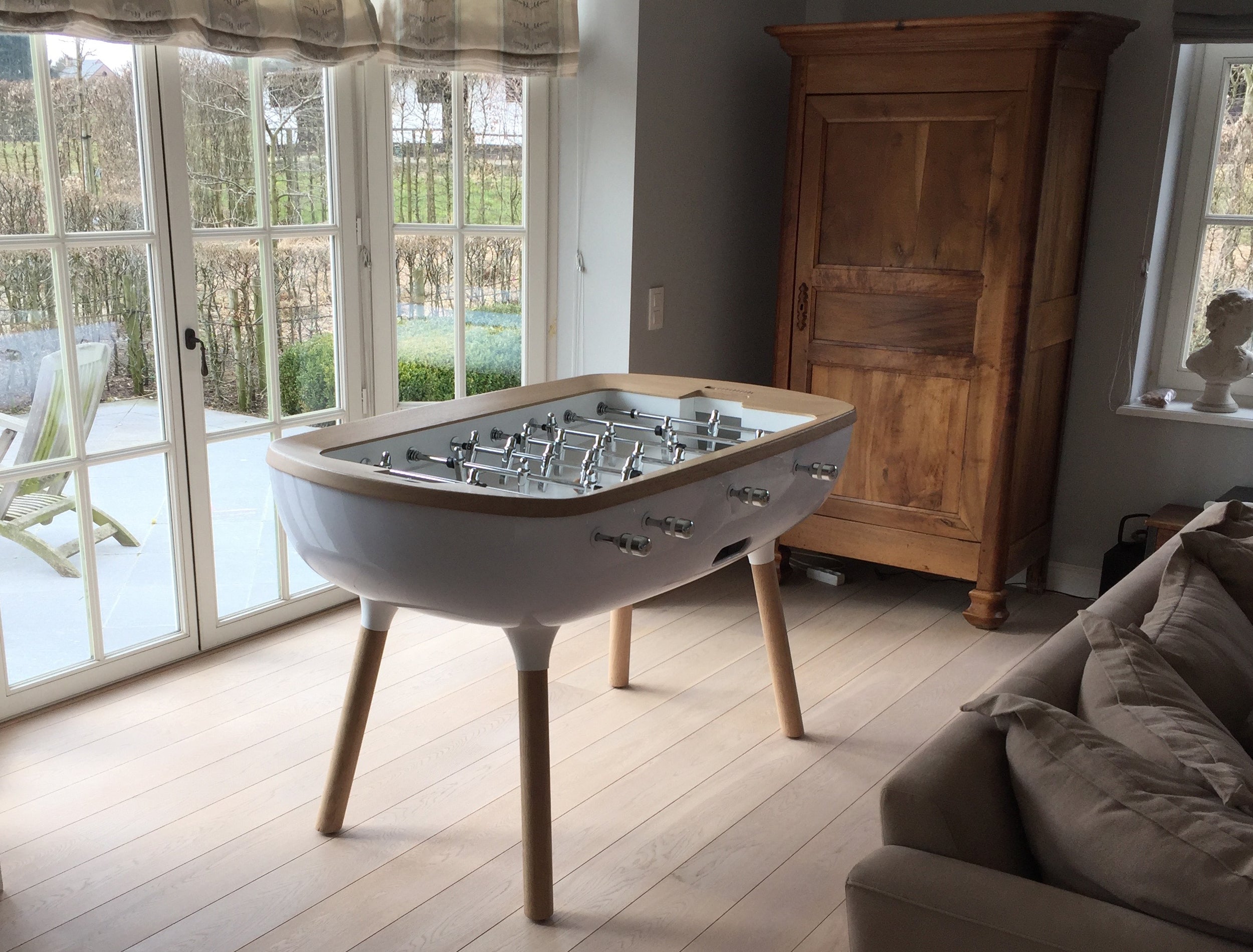The Pure White - Design Foosball table - Debuchy by TOULET - Debuchy by Toulet - luxebackyard
